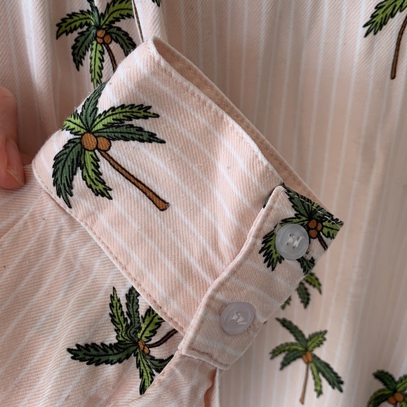 French Connection palm tree shirt - Picture 6 of 7